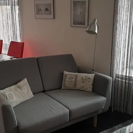 Miromar Guest house