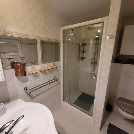 Miromar Guest house Podivin