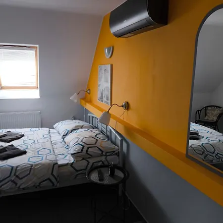 Miromar Guest house Podivin
